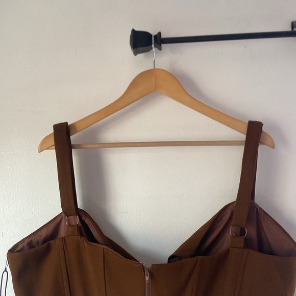 Remi x Revolve 1X Jodi Crop Top - Picture 10 of 12